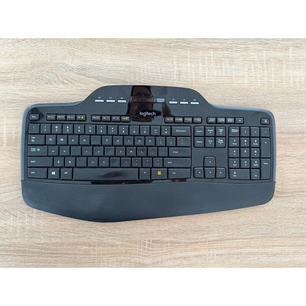 Logitech K710 Wireless Keyboard No Dongle, Tested & Working